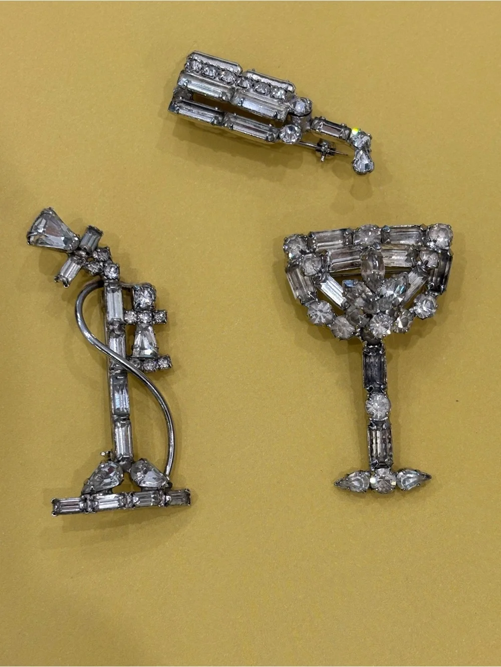 Vintage Weiss Unsigned Rhinestone Cocktail Glass Brooch Trio - Clear Crystal